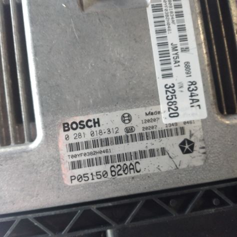 CENTRALINA MOTORE ENGINE ECU FIAT FREEMONT CODE 0281018312 0281018312 P05150620A - Foto 2
