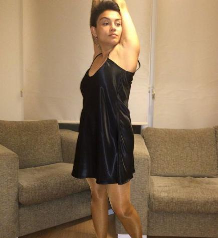 Sandra28: alta 161cm, 53kg, cerco uomo vicino Tel: