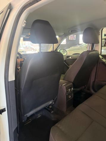 Volkswagen Tiguan 1.4 TSI 122 CV Business Trend & Fun BlueMotion Tech. - Foto 10