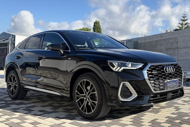 Audi Q3 SPB S Line interno ed esterno 2.0 TDI 150CV S-Tronic quattro 35 - Foto 3