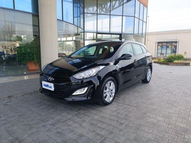 HYUNDAI i30 Wagon 1.6 CRDi Comfort rif. 23807716 - Foto 2