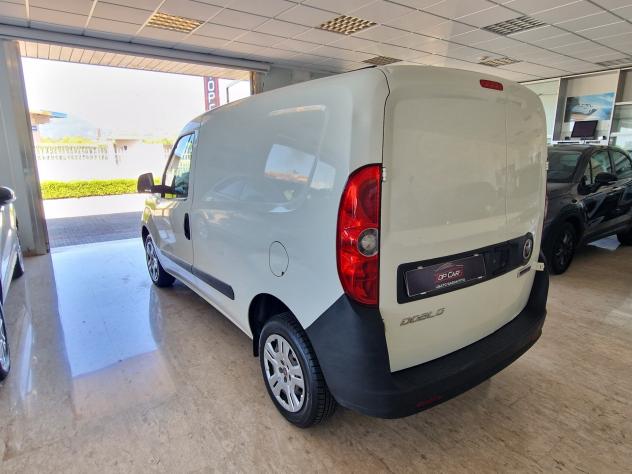 Fiat Doblo 1.6 MJT 3 posti - Foto 2