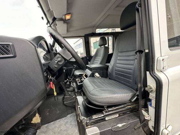 Land Rover Defender Defender 110 2.4 td Sw 122cv - Foto 10