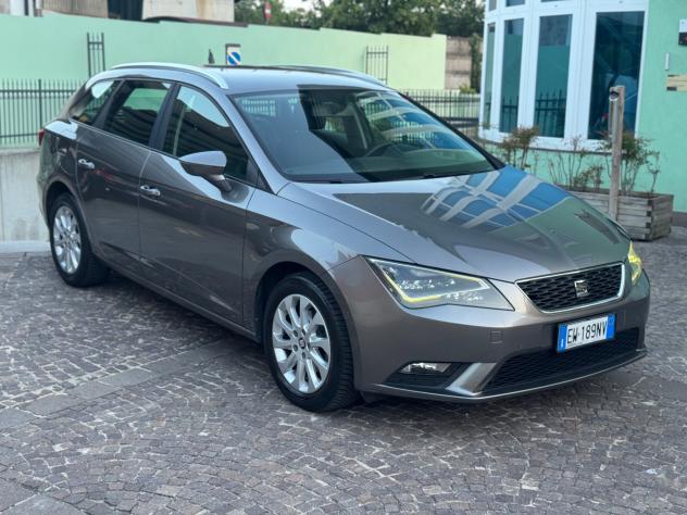 Seat Leon 1.6 TDI 105 CV DSG ST Start/Stop Style - Foto 7