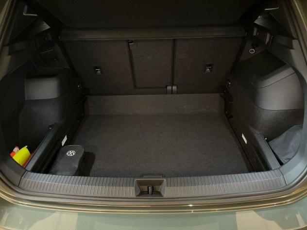 Volkswagen Tiguan Nuova R-Line Plus 1.5 eTSI ACT 110 kW (150 CV) DSG - Foto 8