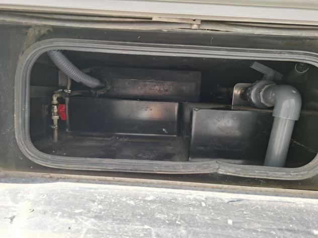 CAMPER ADRIA RENAULT MANSARDATO 6 POSTI SEMIDINETTE GARAGE FOTOVOLTAICO CLIMATIZZATORE CAMPEGGIO USATI GENERALI 1672 - Foto 8
