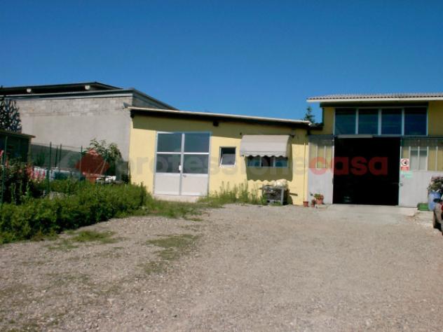 Immobile di 1125 m² in vendita a Gattico-Veruno - Foto 2