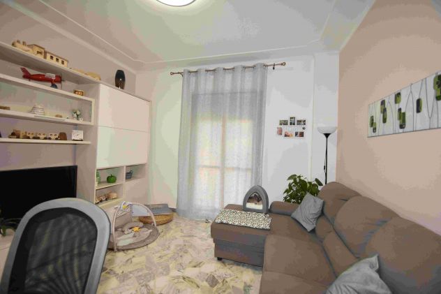 meraviglioso appartamento di 90 mq ristrutturato - Foto 3