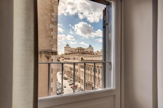 Appartamento in Piazza dei Santi Apostoli