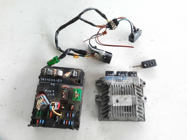 KIT CENTRALINA MOTORE PEUGEOT 1007 1° Serie 9659579180 diesel 1.4 (05)