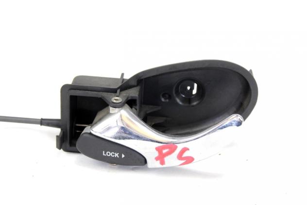 1097636 MANIGLIA INTERNA PORTA POSTERIORE SINISTRA FORD FOCUS 1.8 D 85KW 5M 5P (2001) RICAMBIO USATO