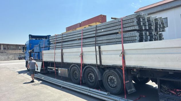 Porta pallet industriale