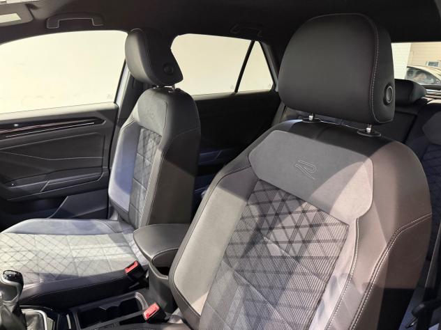 Volkswagen T-Roc 1.5 TSI ACT R-Line - Foto 9