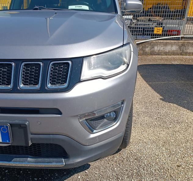 Jeep Compass 1.4 MultiAir 170 CV aut. 4WD Limited - Foto 9