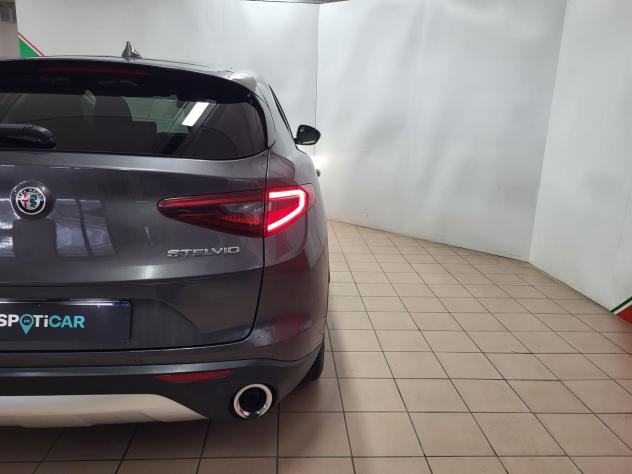 Alfa Romeo Stelvio 2.2 Turbo Diesel 210CV AT8 Q4 Executive - Foto 6