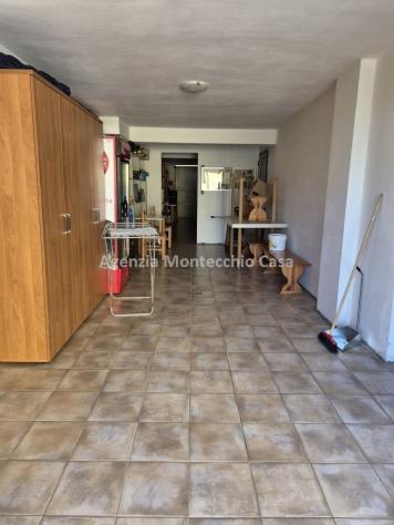 Appartamento con mansarda, 51 mq di terrazzi garage e piscina - Foto 19