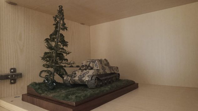 Tre modellini fatti a mano della II Guerra Mondiale - Foto 3