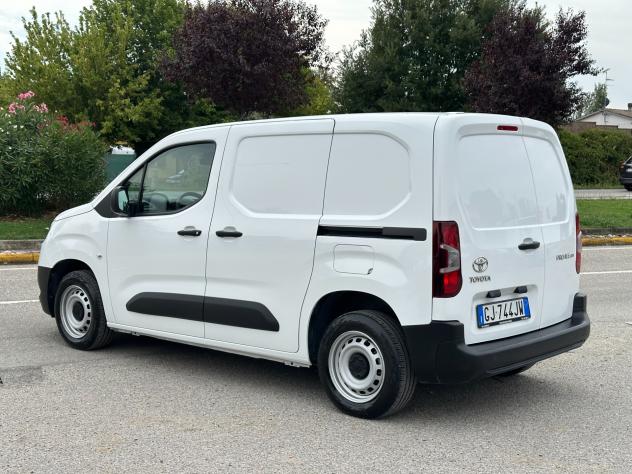Toyota Proace City 1.5D 100 CV S&S Comfort - Foto 9