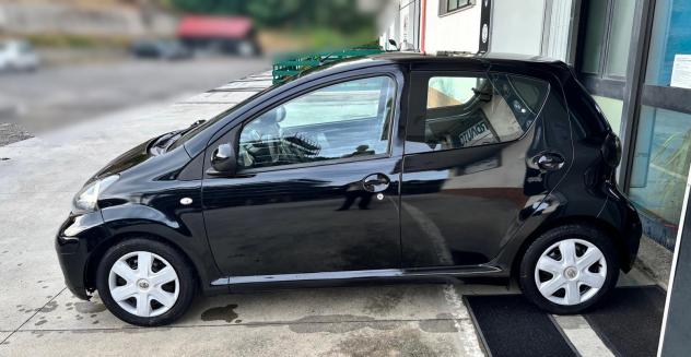 Toyota Aygo 1.0 Vvt-i 5 porte 69 cv Clima - Foto 9