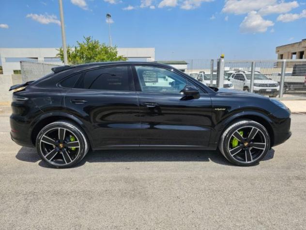 PORSCHE Cayenne Coupé 3.0 V6 E-Hybrid Platinum Edition rif. 24022352 - Foto 4