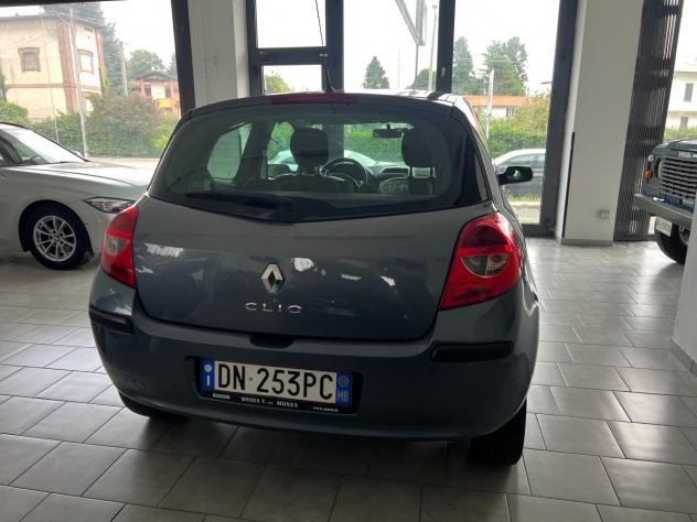 Renault Clio 1.2 16V 3 porte Dynamique 90000KM - Foto 5