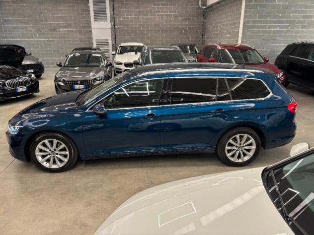 VOLKSWAGEN Passat 8ª serie Passat Variant 2.0 TDI SCR 122 CV EVO DSG Business - Foto 2