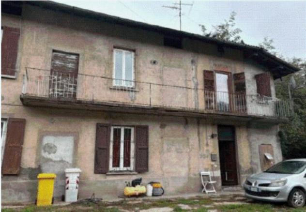 Immobile in asta di 147 m² in vendita a Varese