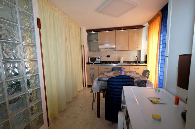 Bivano Arredato, Climatizzato, Arredi Nuovi - Foto 5