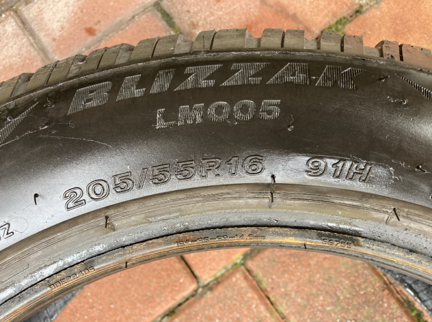Pneumatici invernali Bridgestone 205/55/R16 - Foto 5