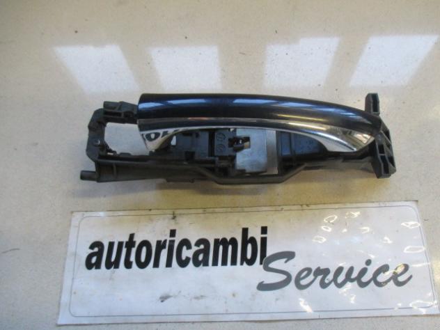 2117601970 MANIGLIA ESTERNA PORTA ANTERIORE SINISTRA MERCEDES CLASSE C SPORTCOUPE W203 220 CDI 2.2 D 110KW 6M 3P (2005) RICAMBIO USATO