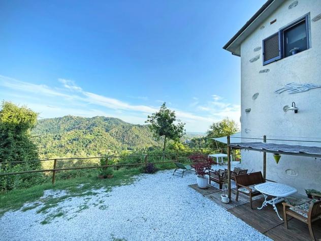 Rustico in vendita a Camaiore 120 mq Rif: 1425466