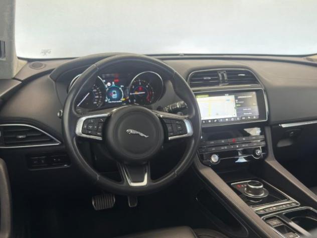 JAGUAR F-Pace 2.0 D 180 CV aut. Prestige rif. 24066206 - Foto 9