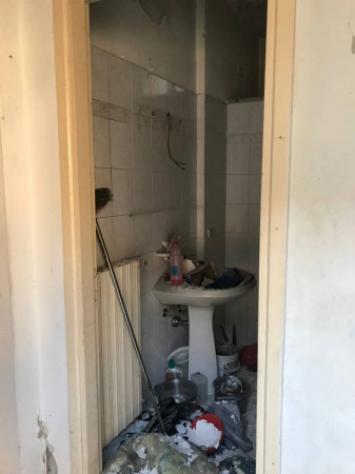 Immobile in asta di 74 m², box auto in vendita a Parabiago - Foto 8