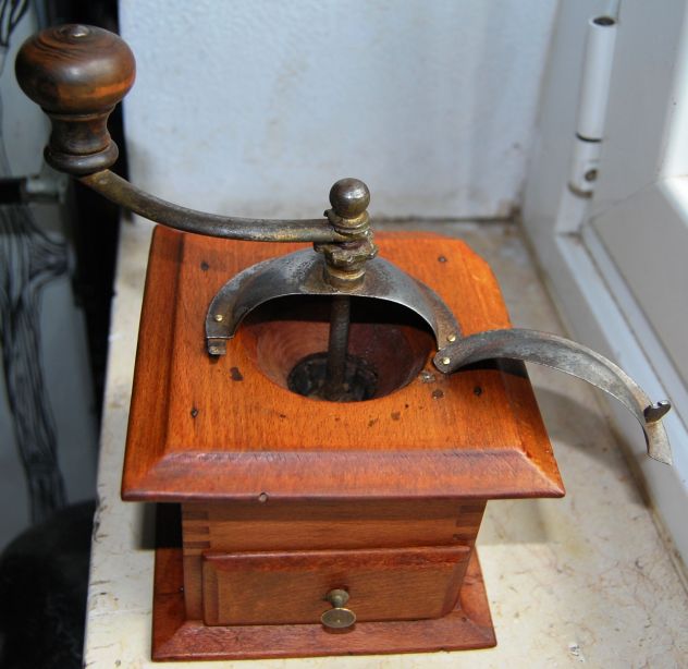 macina caffe in legno vintage con cassetto 10x13h18 - Foto 7