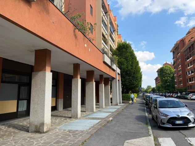 NEGOZIO IN VENDITA - TERRAZZE - Foto 2