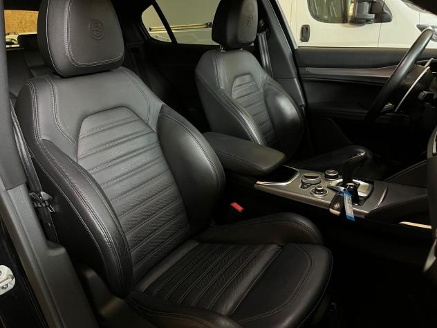 Alfa Romeo Stelvio 2.2 Diesel Veloce Q4 210 CV - Foto 9