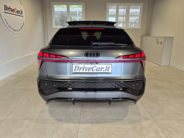 Audi Q3 SPB 2.0 TDI S LINE INTERNO/ESTERNO S-TRONIC TETTO PANORAMICO APRIBILE APPLE CAR PLAY/ANDROID AUTO OLED ACC RETROCAMERA - Foto 10
