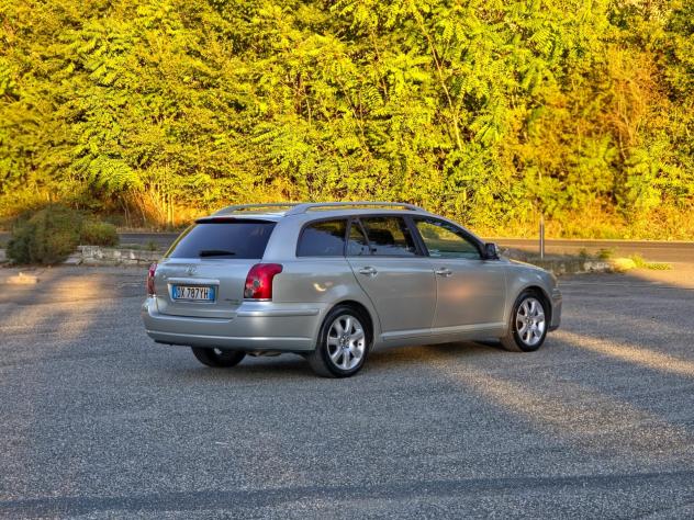 Toyota Avensis 2.0 D-4D Wagon CV-126 E4 Manuale NEO 2009 - Foto 6