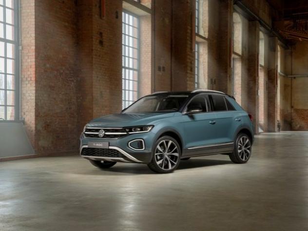 VOLKSWAGEN T-Roc 1.5 TSI ACT DSG Life rif. 23680603 - Foto 2