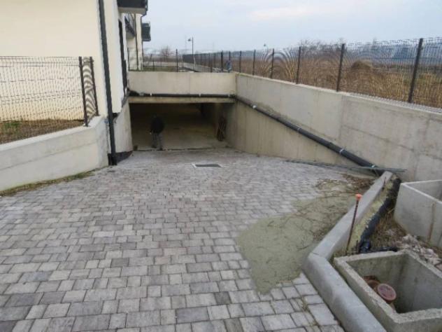 Immobile in asta di 193 m² con più di 5 locali e box auto in vendita a Lavagno - Foto 9