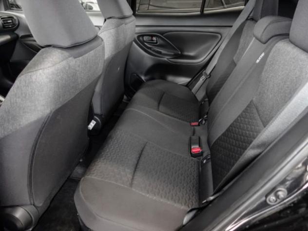 TOYOTA Yaris Cross 1.5 Hybrid 5p. E-CVT Trend rif. 21169089 - Foto 6