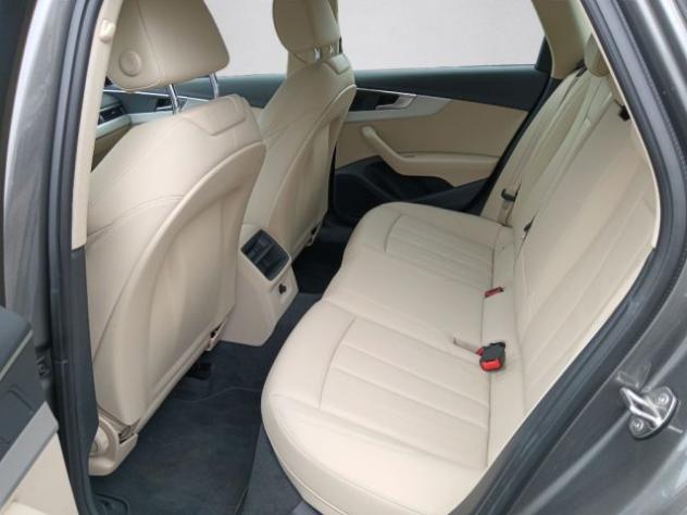 AUDI A4 Avant 30 TDI/136 CV S tronic Business rif. 22365080 - Foto 9