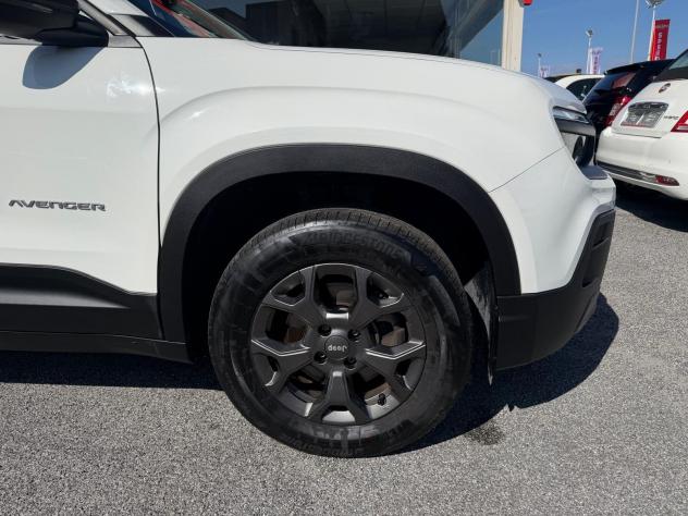 Jeep Avenger Avenger 1.2 turbo Hybrid mhev Longitude 110cv Automatica! - Foto 8