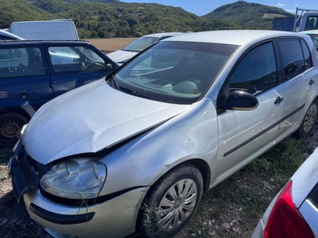 VOLKSWAGEN Golf 1.4 16V 5p. Trendline GPL rif. 24059472 - Foto 2