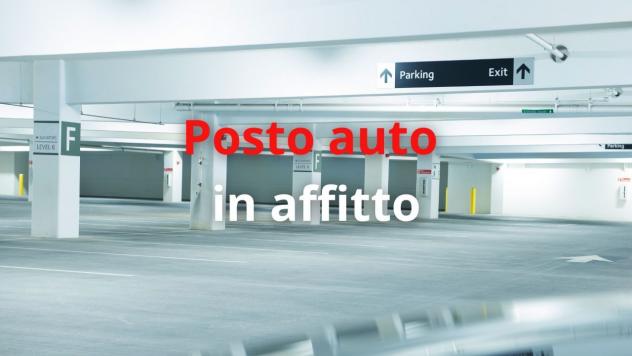 Garage / Posto Auto in vendita a Lucca