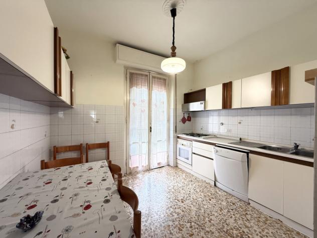APPARTAMENTO di 4 vani e di 90 mq (SCANDICCI - Via Baccio da Montelupo, 50018 Scandicci FI) rif. MOLBAC17 - Foto 4