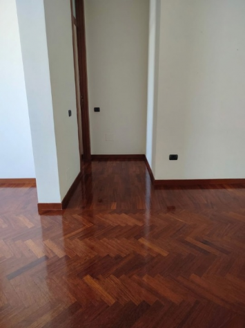 Appartamento 123 mq Ristrutturato con Parquet e Ascensore – Via Principe Amedeo - Foto 5