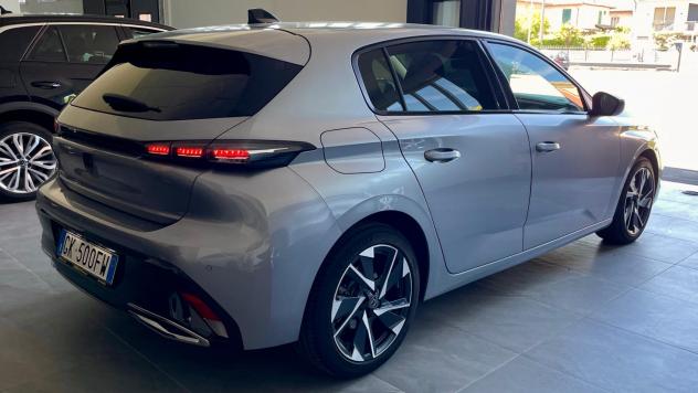 PEUGEOT 308 1.5 BLUEHDI ALLURE PACK 131CV - FULLE LED, VIRTUAL COCKPIT, NEOPATENTATI - Foto 8