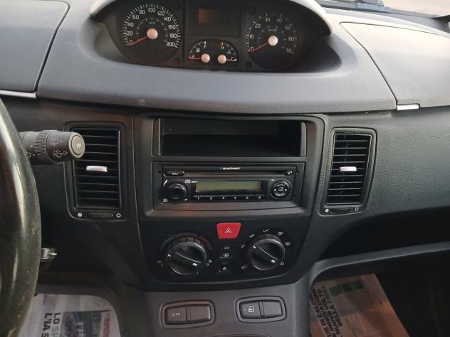 Fiat Idea 1.3 Multijet 16V 70 CV BlackStar - Foto 8