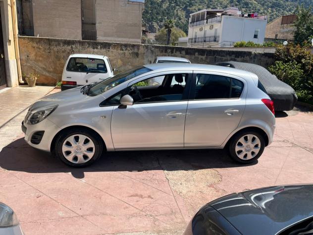 OPEL CORSA 1.3 CDTI DIESEL 95CV 2015 - Foto 2